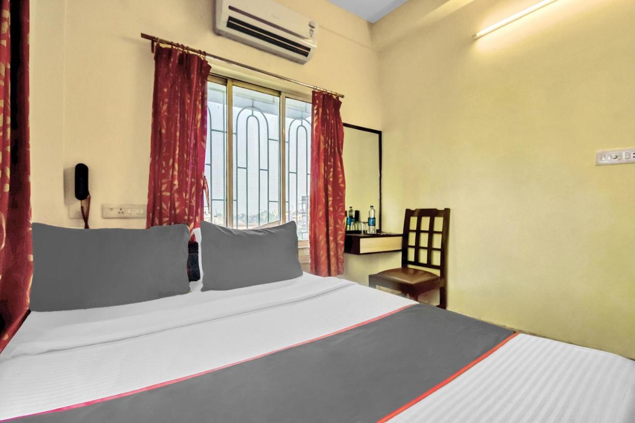 Capital O Kabita Guest House Near Acropolis Mall Калькутта Экстерьер фото