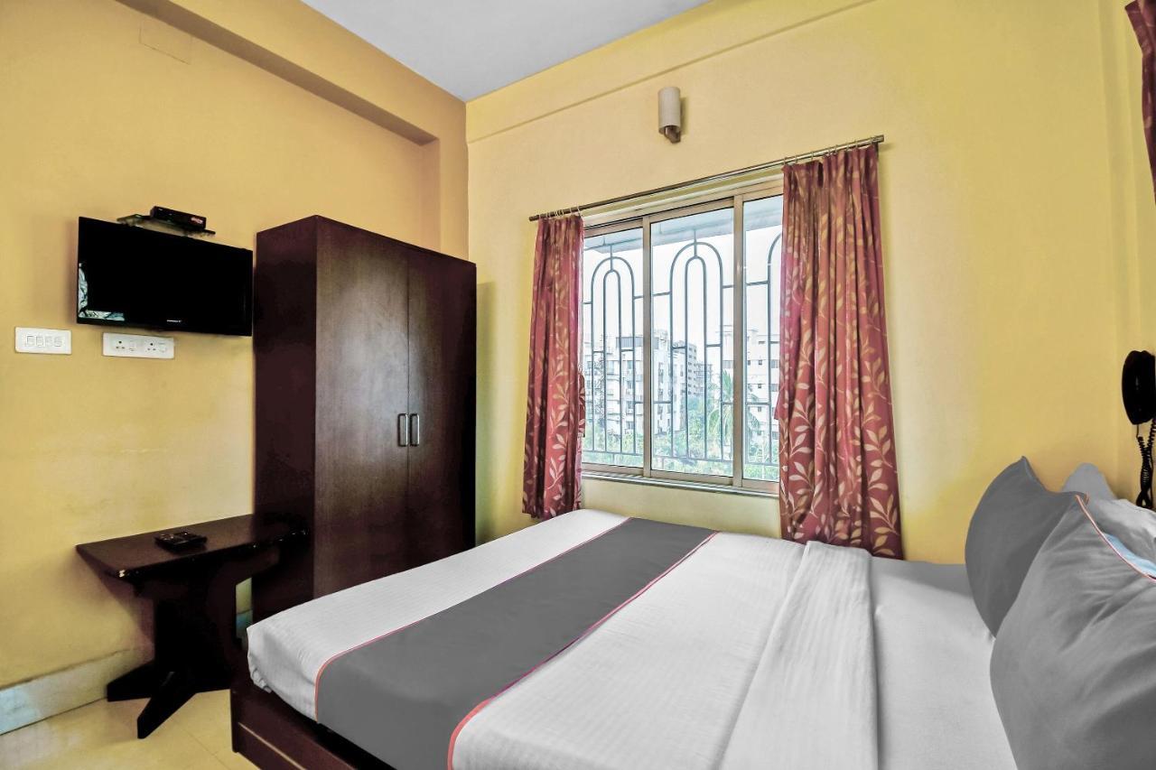 Capital O Kabita Guest House Near Acropolis Mall Калькутта Экстерьер фото