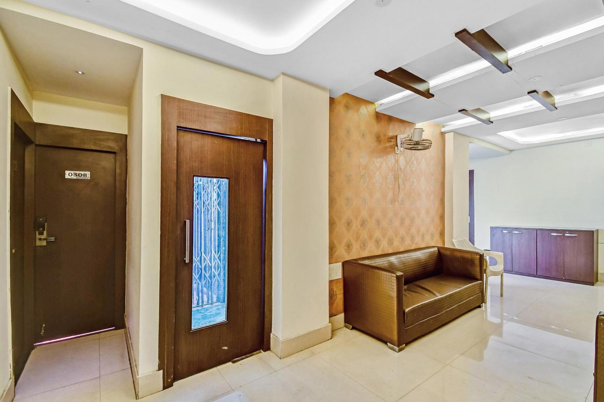 Capital O Kabita Guest House Near Acropolis Mall Калькутта Экстерьер фото